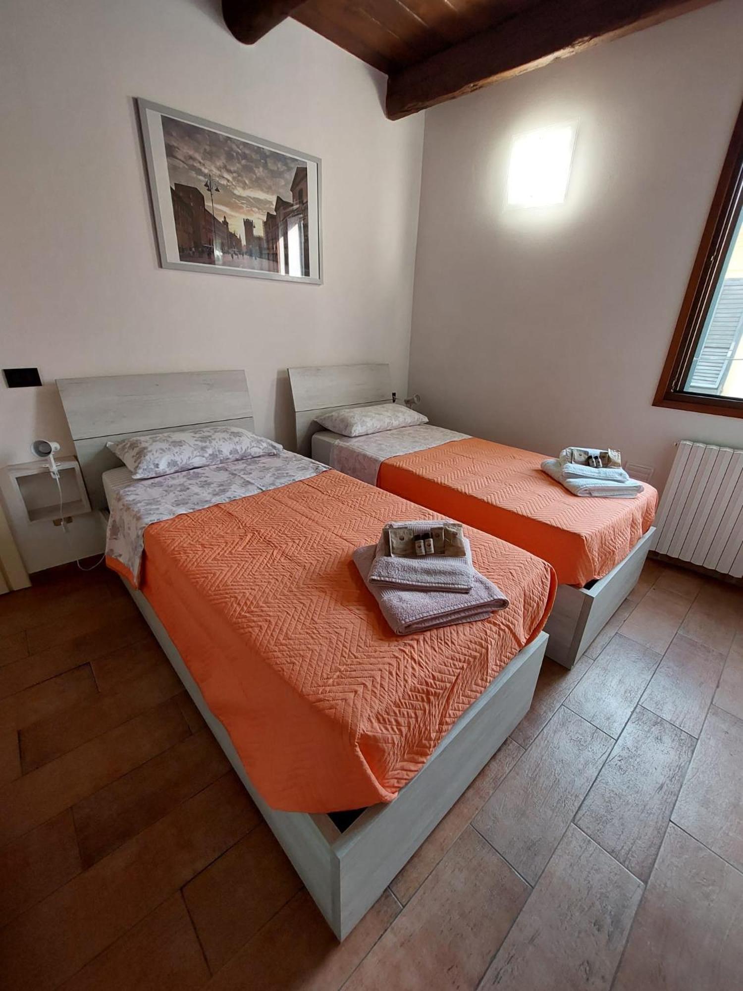 Dodo'S House Hotel Ferrara Exterior photo